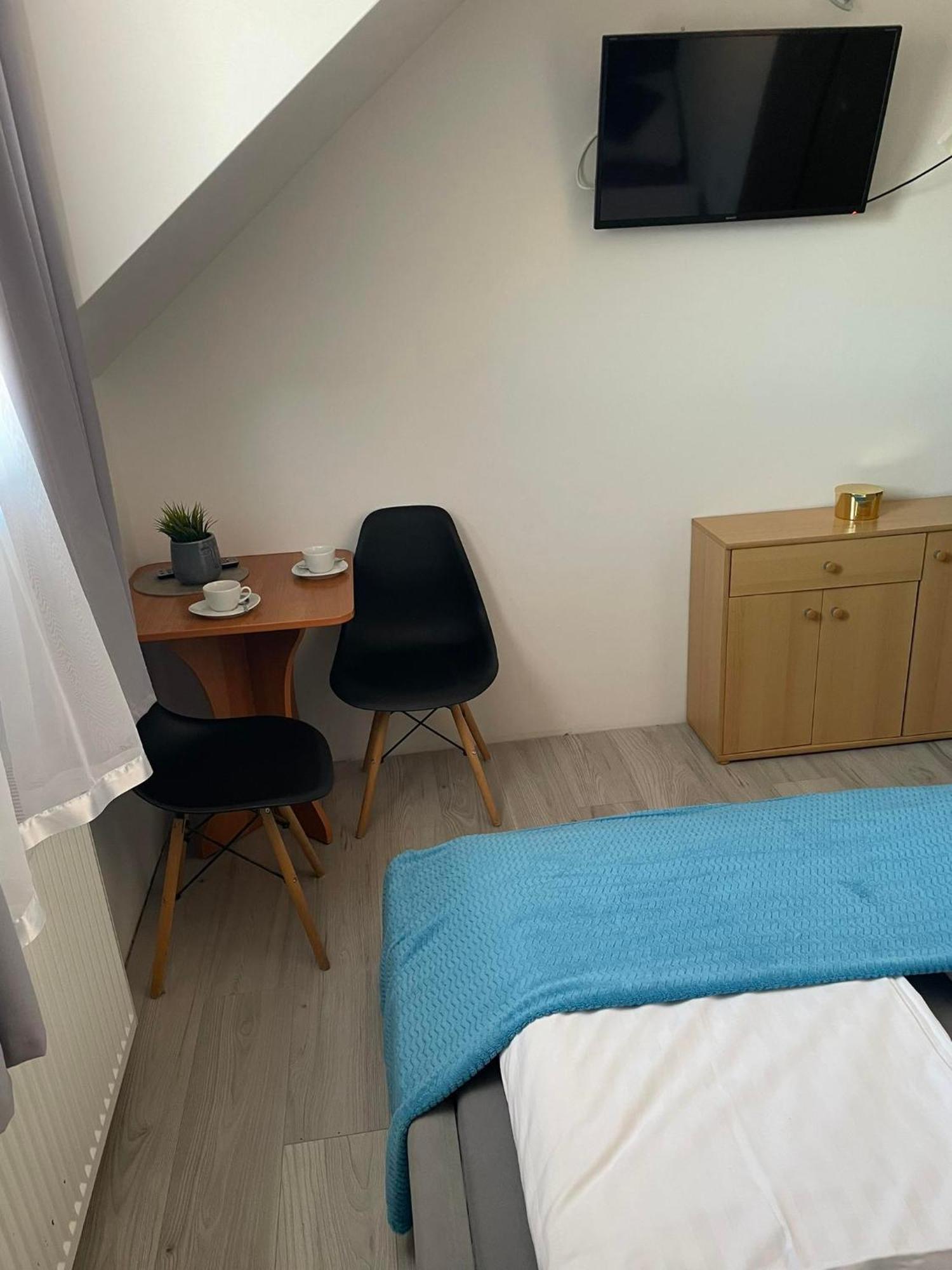 Pokoje I Apartamenty Polna 19 Niechorze Cameră foto