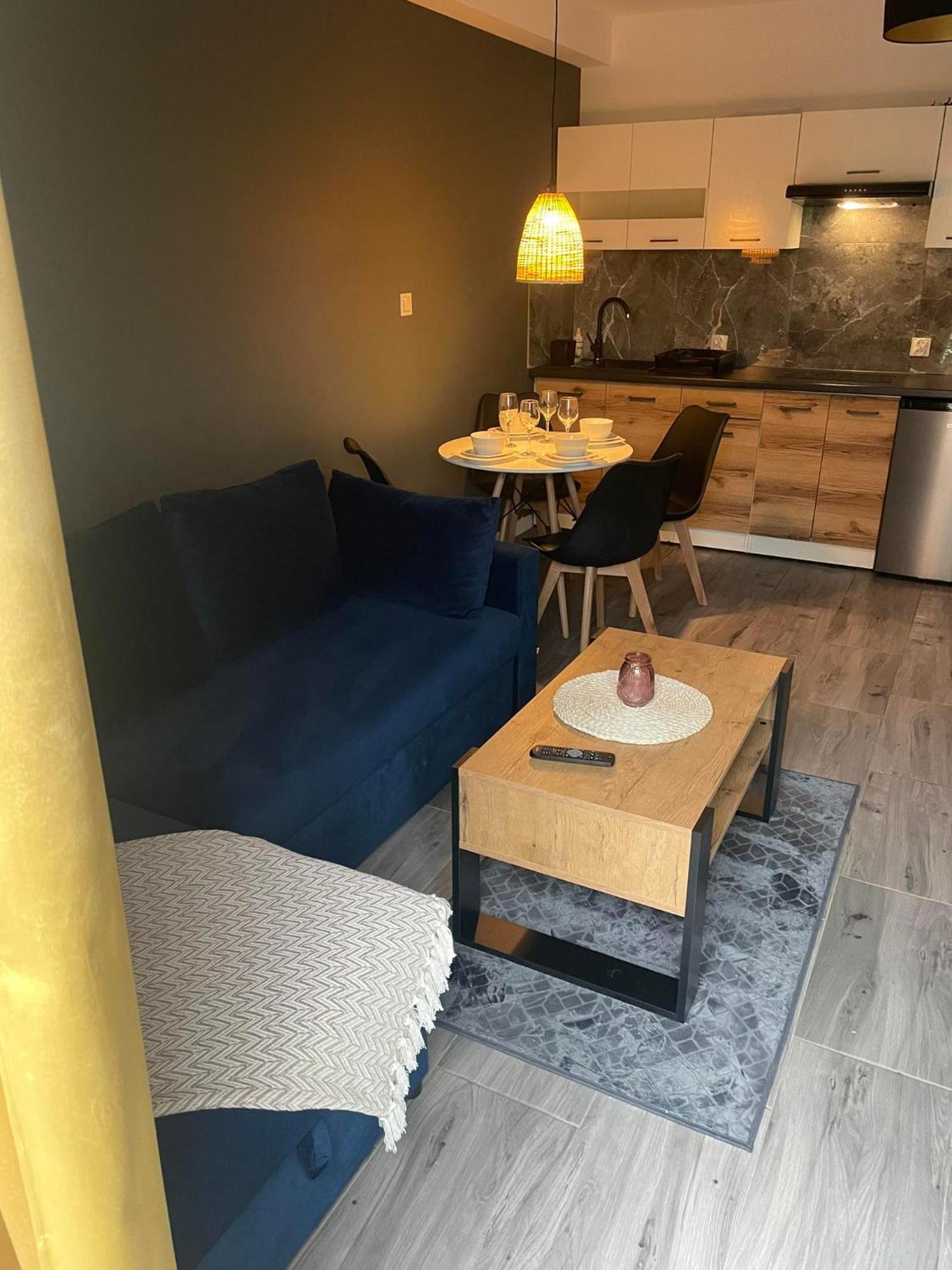 Pokoje I Apartamenty Polna 19 Niechorze Cameră foto